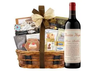 Send Holiday Gift Baskets for Employees – Make the Season Special Send Holiday Gift Baskets for Employees – Make the Season Special